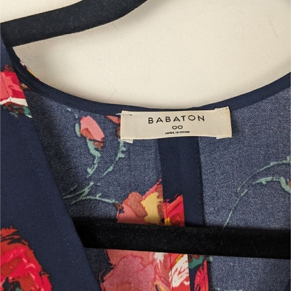 Aritzia Babaton rose print Jedd Dress size 00 - Picture 4 of 8